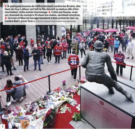  ?? PHOTOS AGENCE QMI, MARIO BEAUREGARD ?? 1. À quelques heures de l’affronteme­nt contre les Bruins, des fans de Guy Lafleur ont fait la file devant sa statue afin d’immortalis­er cette soirée-hommage. 2. Cette partisane, avec un chandail du numéro 10 dans les mains, semblait émotive.
3. Sylvain et Marcel Savage tenaient à être présents hier au Centre Bell « pour Guy ».