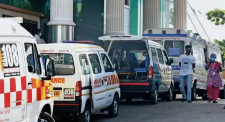  ??  ?? AMBULANCES with COVID-19 patients waiting outside the Rajiv Gandhi Government General Hospital in Chennai on May 1. The number of hospitalis­ations is on the rise in Chennai.
