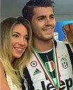  ??  ?? Insieme Alice Campello e Alvaro Morata fanno coppia fissa da quado lui giocava nella Juventus. La proposta di matrimonio arrivata a dicembre in un teatro di Madrid