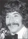  ??  ?? PETER WYNGARDE: Actor who starred as playboy crimefight­er Jason King started a fashion trend.