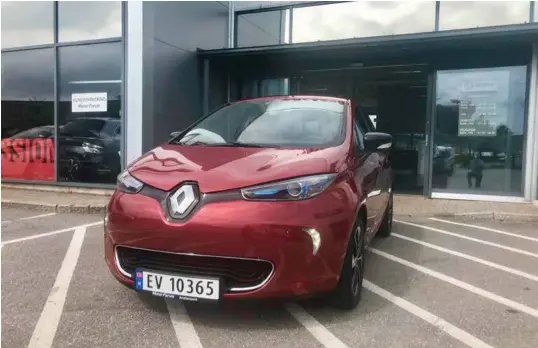  ?? FOTO: PRIVAT ?? Nå ruller de første elbilene med registreri­ngsskilt EV på sørlandske veier. Her en av de aller første, en Renault Zoe som ble registrert i forrige uke.