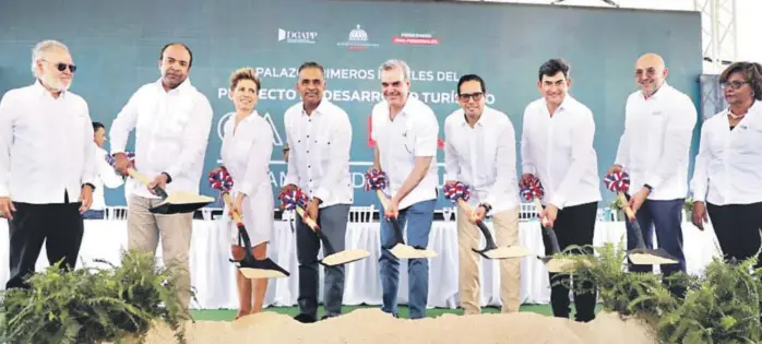  ?? EXTERNA ?? El presidente Luis Abinader inauguró varias obras en la provincia de Pedernales, que impactarán a toda la región Sur.