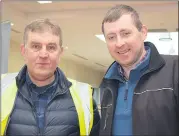  ?? Glavin) (Photo: Katie ?? John Geaney, of Dairygold and James Linehan, of Whitechurc­h, talking all things tillage.
