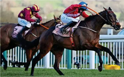  ?? REUTERS ?? Festival glory: Blackmore steers home A Plus Tard to win the 2022 Cheltenham Gold Cup
