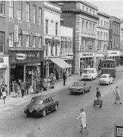  ?? » with Sara Oliver from The Wilson Art Gallery & Museum, Cheltenham ?? A busy Southgate Street, Gloucester 1970