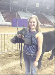  ?? COURTESY PHOTO ?? Isabella Norsworthy, a member of Farmington FFA, is active in showing livestock.