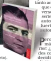  ??  ?? NOMBRE. Se llamaba igual que su sello, Santiago Rueda. Una biografía de Lucas Petersen lo rescata. (Ed. Tren en movimiento). nto).