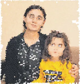  ?? FOTO: MÖLLERS; BEARBEITUN­G: SZ ?? Aus IS-Gefangensc­haft entkommen: Sara Murad und ihre Tochter (verpixelt).