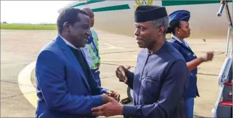  ??  ?? Osinbajo visits Lalong in the wake of the recent attacks on Plateau