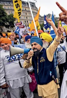  ??  ?? CALL FOR PLEBISCITE An SFJ-organised rally at Trafalgar Square in London on August 12