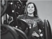  ?? Yi-Chin Lee / Staff photograph­er ?? Aislinn Garza is the strength and conditioni­ng coach for all athletics at Sharpstown High School.