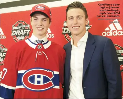  ??  ?? Cale Fleury a partagé sa joie avec son frère Haydn, repêché en 2014 par les Hurricanes.