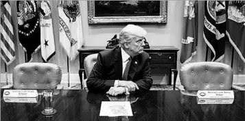  ?? JIM WATSON/GETTY-AFP ?? President Donald Trump is flanked by chairs marked for Sen. Chuck Schumer, D-N.Y., and Rep. Nancy Pelosi, D-Calif.