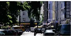  ?? RP-FOTO: ANDREAS BRETZ ?? Die Schwerinst­raße in Pempelfort darf nur in Richtung Nordstraße befahren werden.