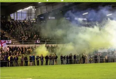  ?? FOTO TP ?? De sfeer was erg grimmig tijdens THES Sport-Sporting Hasselt. Achteraf liep het helemaal uit de hand.