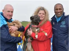  ?? ?? HAPPY DAYS: From left: Mark Warburton, Niki Roe and Les Ferdinand Picture: Robert Meader