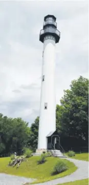  ?? Amy Orndorff, The Washington Post ?? At Summersvil­le Lake Retreat in Mount Nebo, visitors can climb the 122 steps to the top of the 104-foot lighthouse that claims to be the state’s only working beacon.