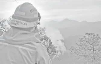  ?? PROTECCIÓN CIVIL /CORTESÍA ?? El Bronco dijo que hay 100 viviendas dañadas en la Sierra de Santiago, de las cuales 80 deberán ser reparadas en su totalidad y 20 tienen daños leves