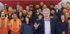  ?? DARRYL DYCK/THE CANADIAN PRESS ?? At a B.C. news conference Thursday, Prime Minister Stephen Harper noted that Canada is looking at ways to tighten anti-terrorist measures.