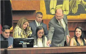  ?? ARCHIVO ?? Asamblea. El socialcris­tiano Henry Kronfle preside el Legislativ­o.