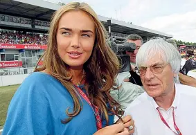  ?? (Ansa/Epa) ?? Padre e figlia Bernie Ecclestone con Tamara in uno scatto del 2008