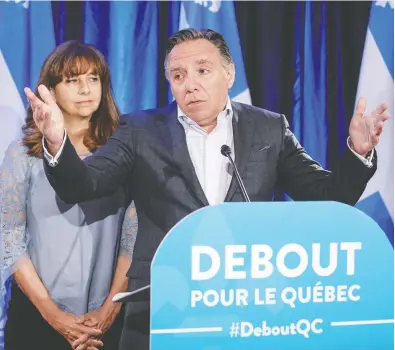  ?? DARIO AYALA / POSTMEDIA NEWS FILES ?? Premier François Legault in 2016 with Nathalie Roy, who as the current minister of culture and communicat­ions
minister is one of the 29 women in the Coalition Avenir Québec caucus.