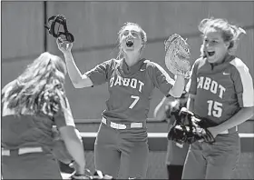  ?? NWA Democrat-Gazette/BEN GOFF ?? Cabot players celebrate Friday after beating Bentonvill­e for the Class 6A softball state championsh­ip.