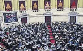  ?? (LA VOZ) ?? Congreso. La comisión bicameral permanente de Trámite Legislativ­o analiza lo decretado por Macri.