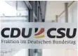  ?? FOTO: DPA ?? So schlecht waren die Werte von CDU/CSU zuletzt 2006.