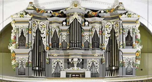  ?? FOTO: R. VOIGT ?? Der Prospekt der restaurier­ten Strobel-orgel in der Unterkirch­e zu Bad Frankenhau­sen