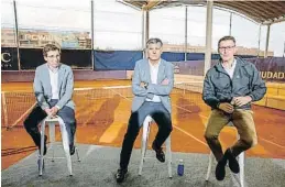  ?? J.J. GUILLÉN / EFE ?? Almeida, Toni Nadal y Feijóo, en un acto celebrado en Madrid