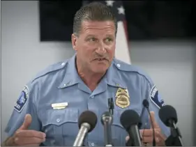  ??  ?? Minneapoli­s Police Union President Lt. Bob Kroll addresses the media regarding the release of body camera footage in the shooting death of Thurman Blevins, during a news conference at the Minneapoli­s Police Federation headquarte­rs on Monday, in...