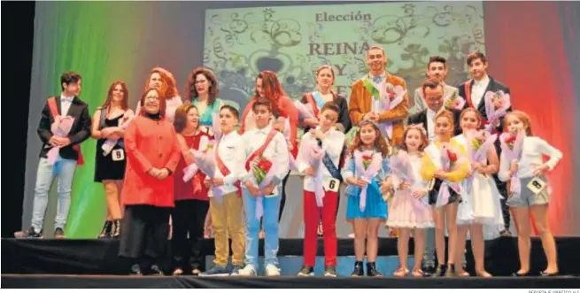  ?? REPORTAJE GRÁFICO: H.I. ?? La gala para la elección de la corte del Carnaval de la Luz 2019 se celebró en el Teatro del Mar de Punta Umbría.