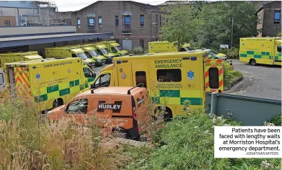  ?? JONATHAN MYERS ?? Patients have been faced with lengthy waits at Morriston Hospital’s emergency department.