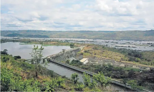  ?? /Reuters ?? Still on the menu: An aerial view of the semifuncti­onal Inga dam on the Congo River in 2006.