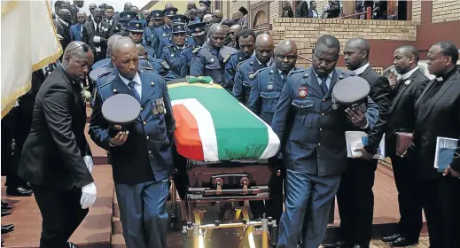  ?? /PHOTOS: ZIPHOZONKE LUSHABA ?? The late ANC veteran Khabisi Mosunkuntu was laid to rest at Westpark Cemetery in Johannesbu­rg after a special provincial official funeral service yesterday. Monsunkutu died on December 24 after suffering a stroke.