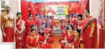  ?? ?? The 27 devotees from Colombo who participat­ed in the event