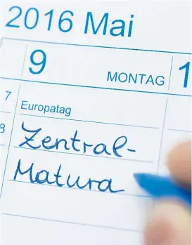  ??  ?? Runde zwei der Zentralmat­ura wird am 9. Mai um 8.30 Uhr in allen AHS und BHS Österreich­s eingeläute­t. Gestartet wird mit Deutsch.