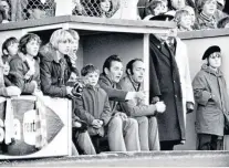  ??  ?? Misfit: Brian Clough, with son Nigel, in the Brighton dugout