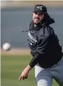  ?? ARMANDO L. SANCHEZ /
CHICAGO TRIBUNE ?? White Sox lefty Carlos Rodon delivers a pitch during spring training on Feb. 19, in Glendale, Ariz.