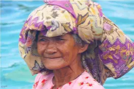  ??  ?? TOP RIGHT
The older generation of Bajau Laut have witnessed gradual change over the years