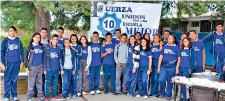  ?? /EDGM ?? NUEVO IDEAL, Dgo. (OEM).- La planilla “Fuerza 10” ¡Unidos por una escuela mejor! resultó electa como la nueva mesa directiva de la Sociedad de Alumnos de la EST # 10.