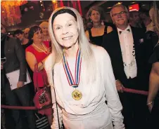  ?? ASHLEY FRASER ?? Geneviéve Bujold, recipient of the Lifetime Artistic Achievemen­t Award, was on hand to receive her medal at the Governor General’s Performing Arts Awards Gala at the NAC Saturday.