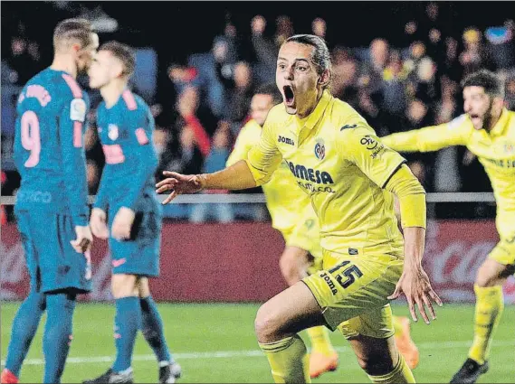  ?? FOTO: EFE ?? Una amenaza para los leones El delantero turco Ünal fue decisivo en la última victoria casera del equipo castellone­nse frente al Atlético, al lograr un doblete