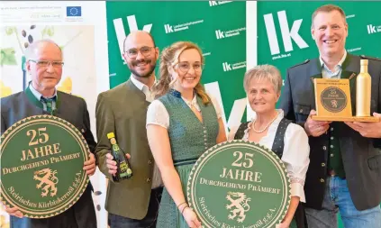  ?? STEFAN KRISTOFERI­TSCH ?? Gerhard Kremsner, Ulrich Kiendler, Elke Hahn, Claudia Großschädl, Guntram Hamlitsch