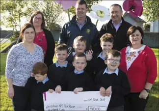  ??  ?? Cheque for €900 presented to Cushinstow­n school for it’s Sun room ausistic unit. Presentati­on made to the staff and pupils of the unit by David Dwyer and Alan Morrissey.