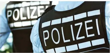  ?? FOTO: SILAS STEIN/DPA ?? Die Polizei bekommt mehr Geld vom Bund für zusätzlich­es Personal und bessere Ausrüstung.