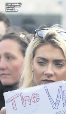  ?? PETER MORRISON ?? Protesters outside Laganside courts yesterday