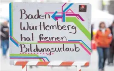  ?? FOTO: DPA ?? Die IG Metall protestier­te gegen Pläne von CDU und FDP, den Bildungsur­laub abzuschaff­en.