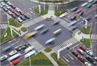  ??  ?? The applicatio­n of IoT can be used to improve traffic management effeciency in the city.